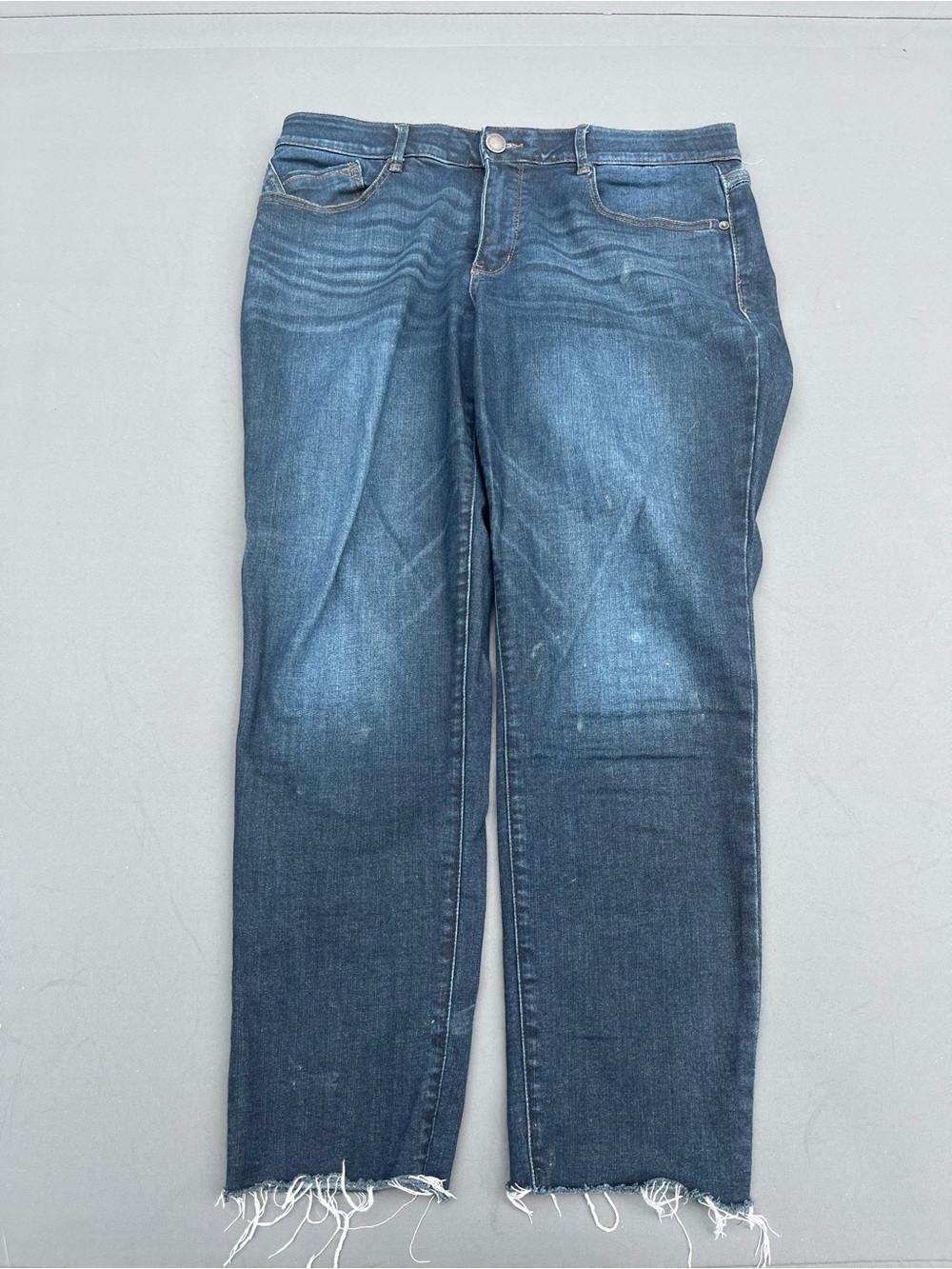 Wit & Wisdom Blue Straight-Leg Jeans with Frayed Hem